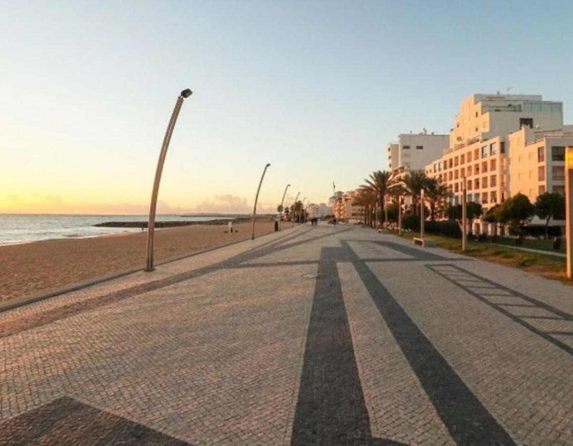 Quarteira Beach Vacation: 2Br Steps To The Sand エクステリア 写真